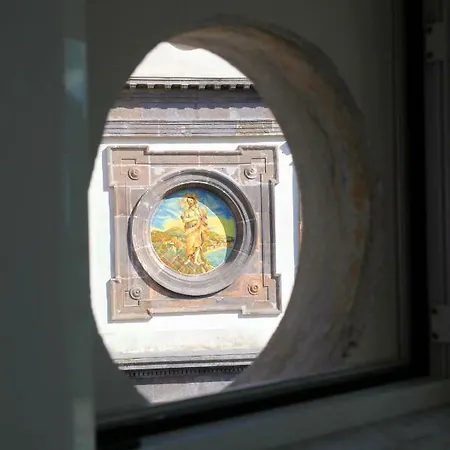 拉启雅维住宿家早餐旅馆 3* Vietri